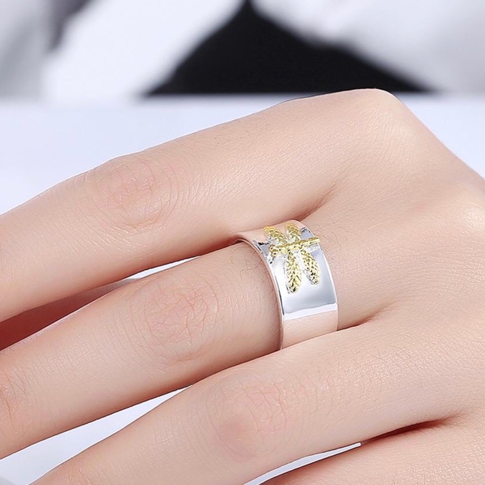 Silver Plated Ring with Gold Plated Dragonfly